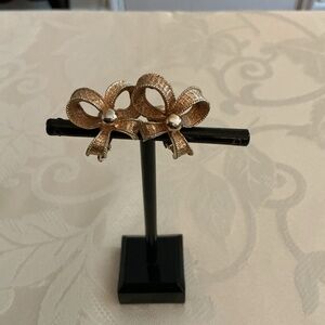 Coro Vintage 1950’s or 1960’s Gold Plated Clip On Earrings